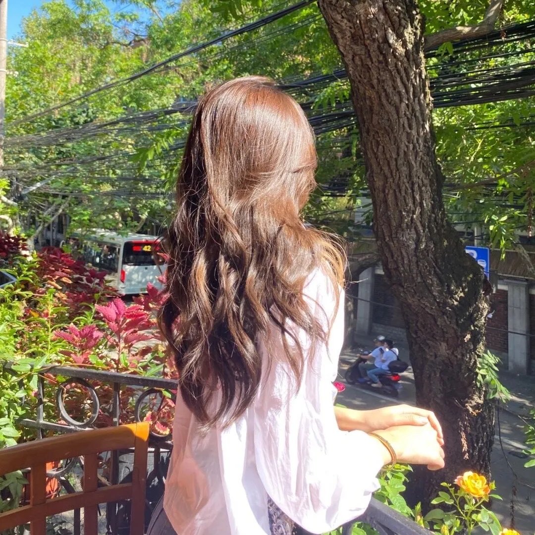 女哭声